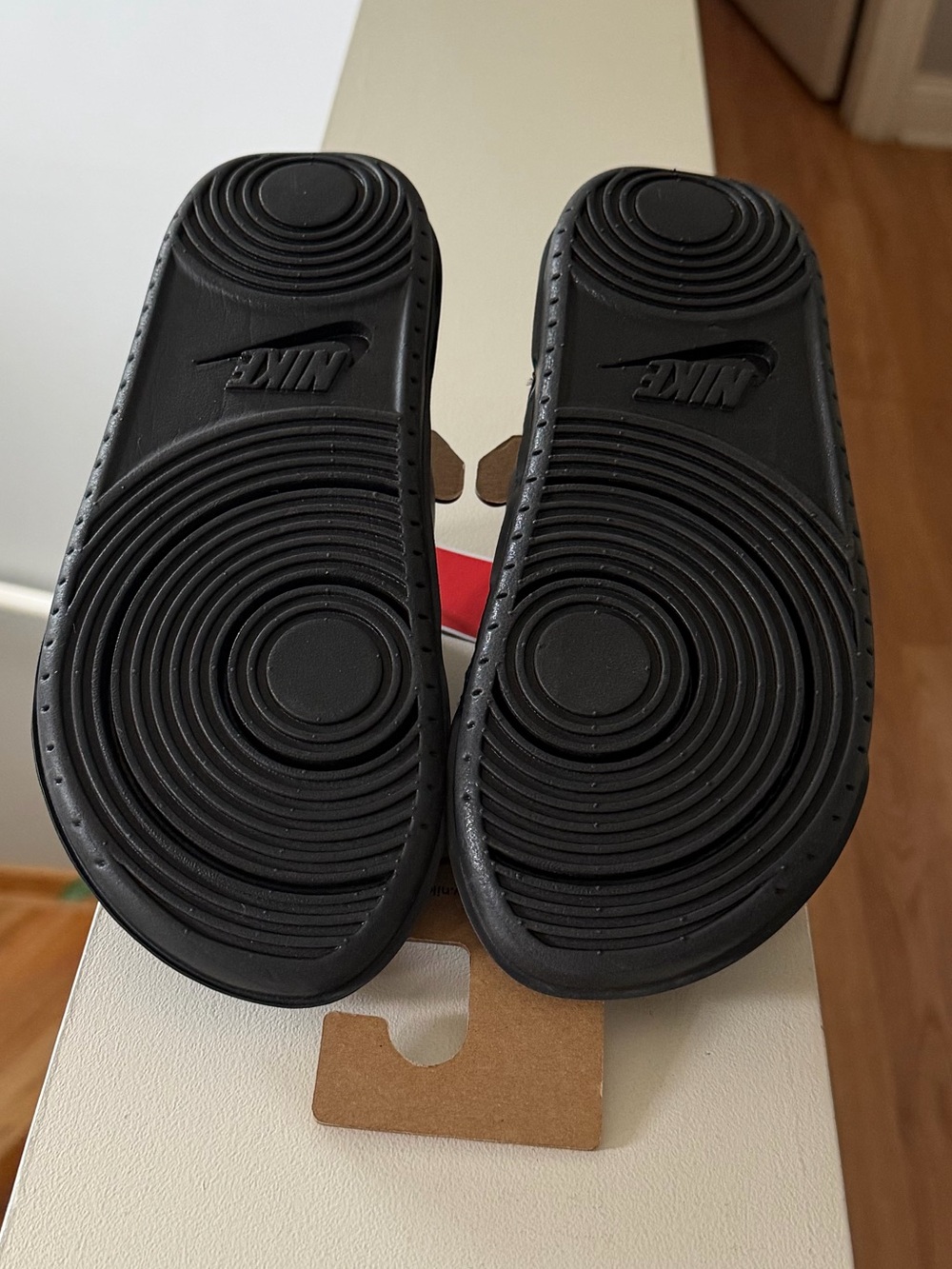Brand new “Nike”(off court duo slide)slippers for women.Size-8,color-black 🖤 - Picture 5 of 8